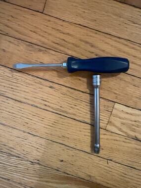 Snap-on Tools Long Extension Bar Socket Driver & Flathead Screwdriver Blue